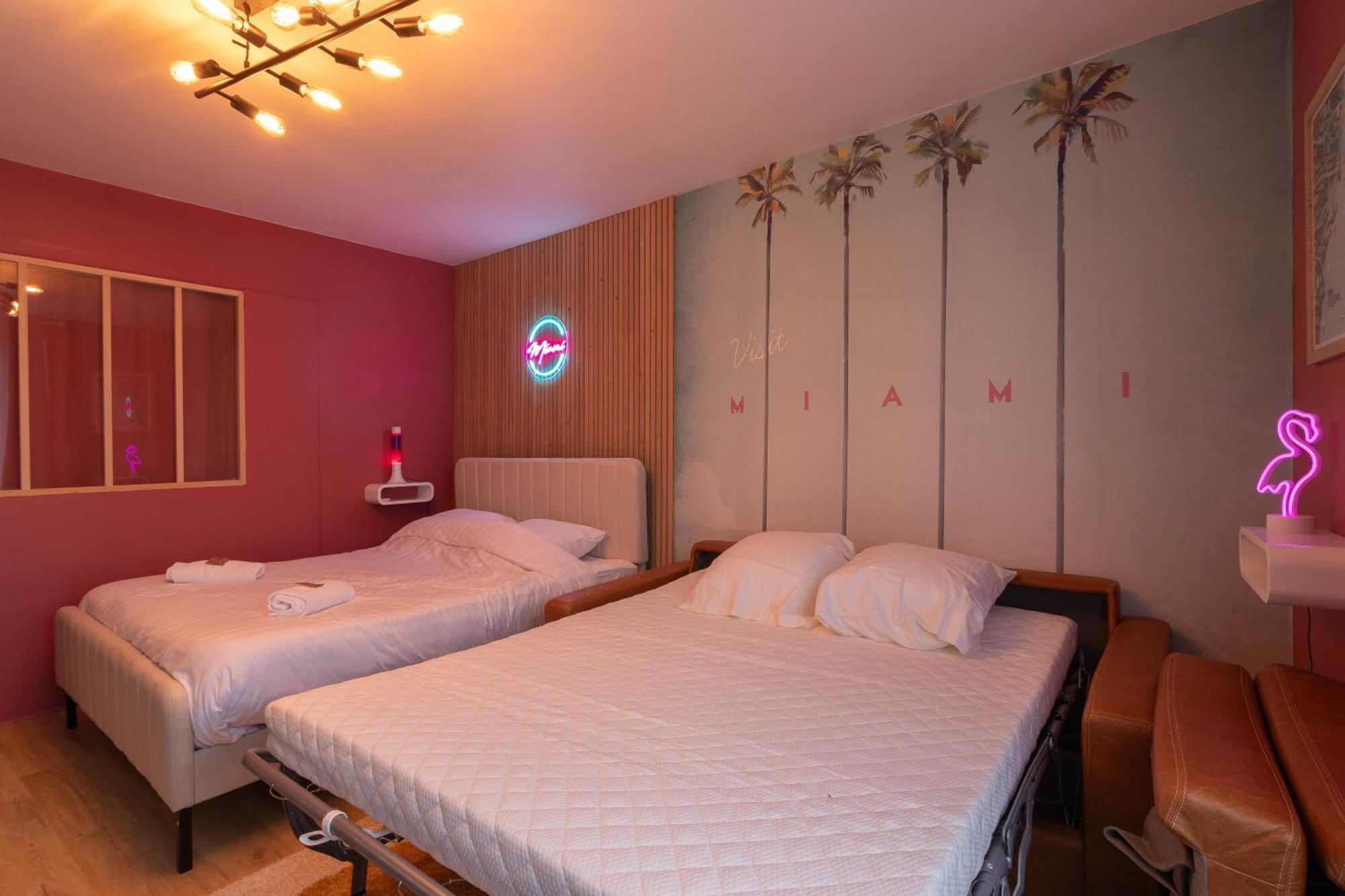 Appartement & Miami 70's - Proche Parking Et Epicerie